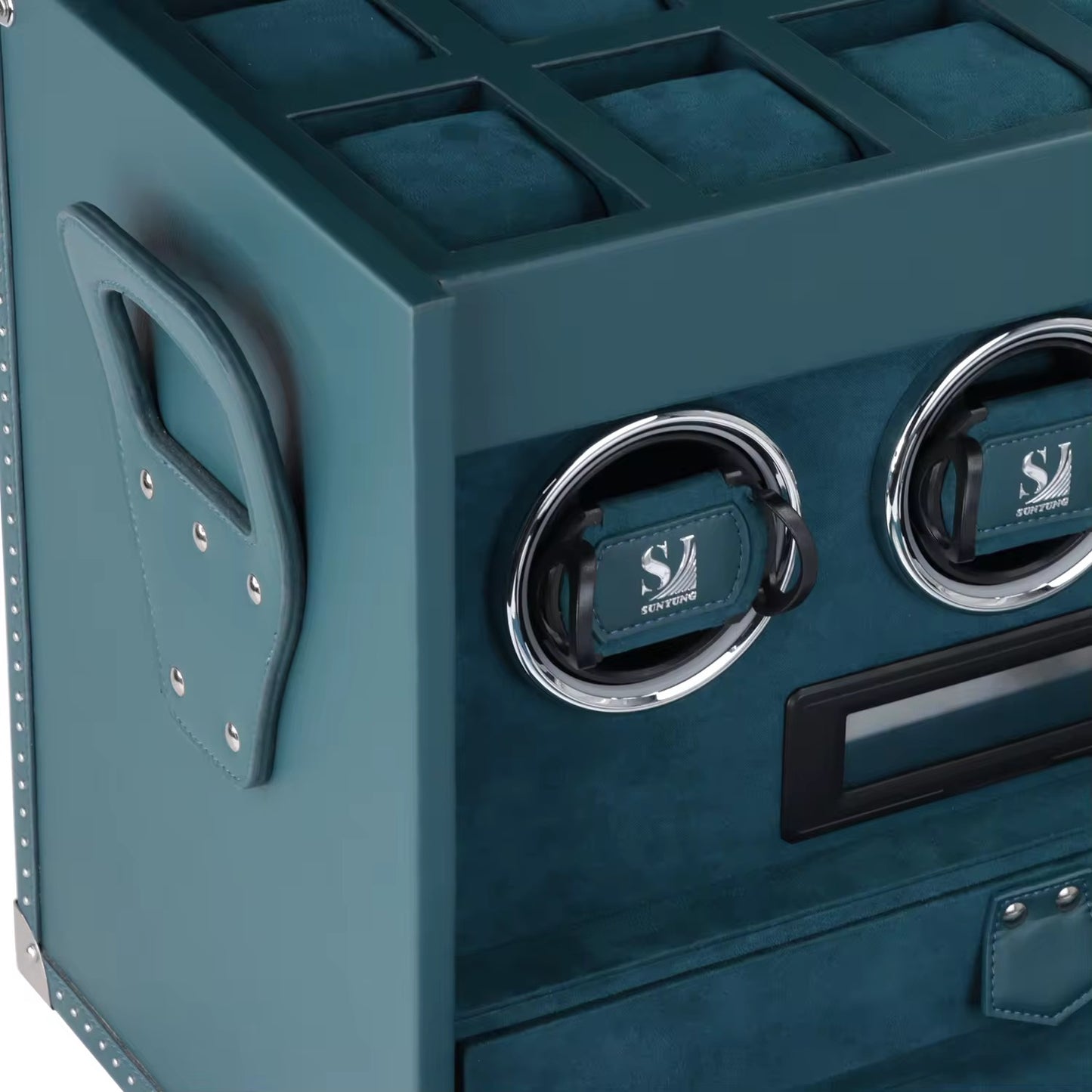 The Royal 3 Watch Winder