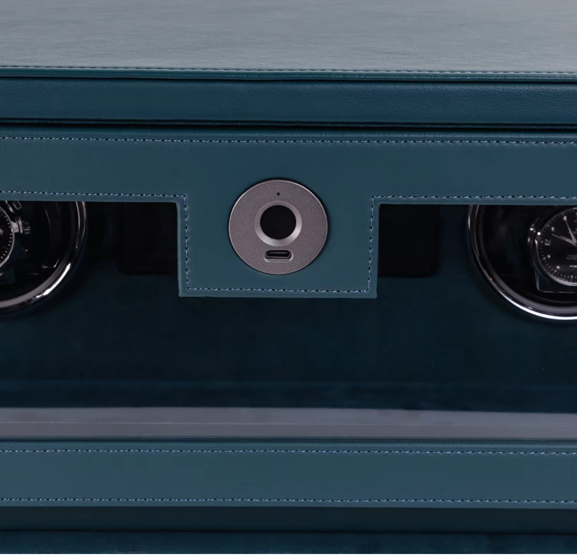 The Crown 6 Watch Winder